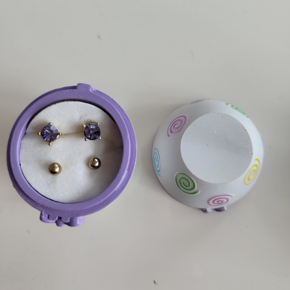 Avon | Earring Duo In Easter Egg Box